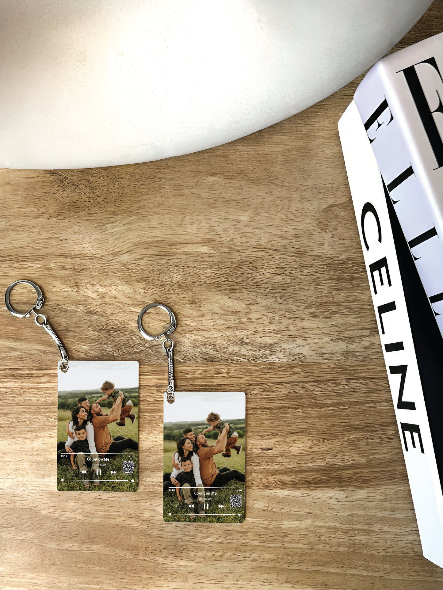 מחזיק מפתחות מיוזיק גלאס בלייב